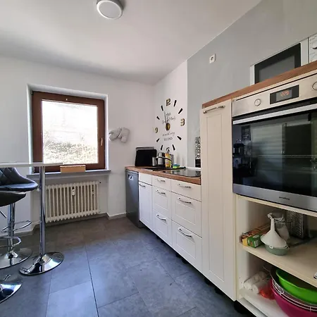 Charysma - Chillout-loft, Wintergarten, E-kamin, Massage-sessel, Schlafzimmer Mit Smart-tv, 2 Parkplaetze