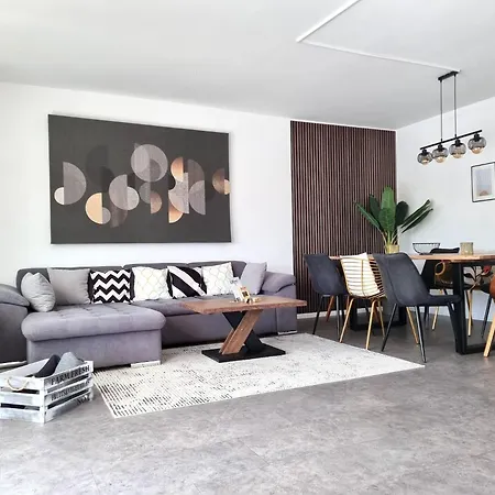 شقة Charysma - Chillout-loft, Wintergarten, E-kamin, Massage-sessel, Schlafzimmer Mit Smart-tv, 2 Parkplaetze هاملن