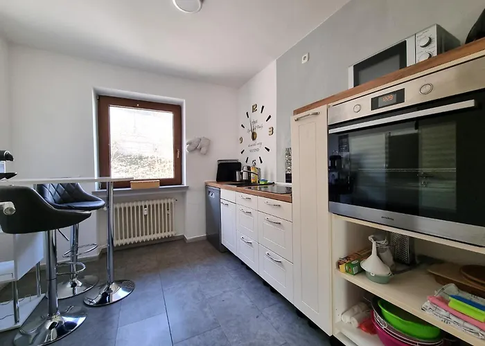 Charysma - Chillout-loft, Wintergarten, E-kamin, Massage-sessel, Schlafzimmer Mit Smart-tv, 2 Parkplaetze